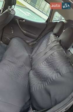 Хетчбек Mercedes-Benz A-Class 2001 в Сваляві