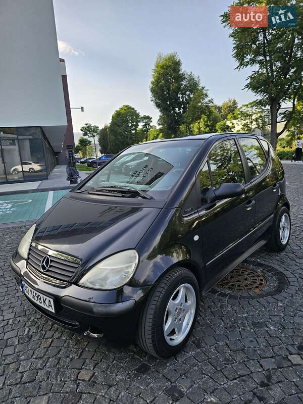 Хетчбек Mercedes-Benz A-Class 2001 в Сваляві