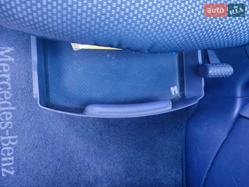 Хетчбек Mercedes-Benz A-Class 2000 в Києві фото 28 Хетчбек Mercedes-Benz A-Class 2000 в Києві