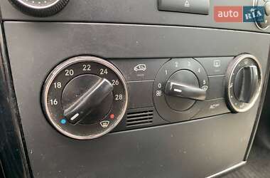 Хэтчбек Mercedes-Benz A-Class 2005 в 