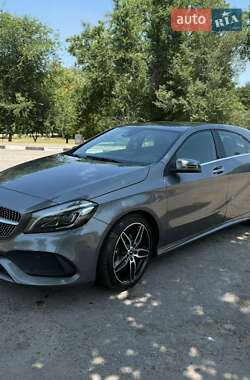 Хэтчбек Mercedes-Benz A-Class 2018 в Запорожье