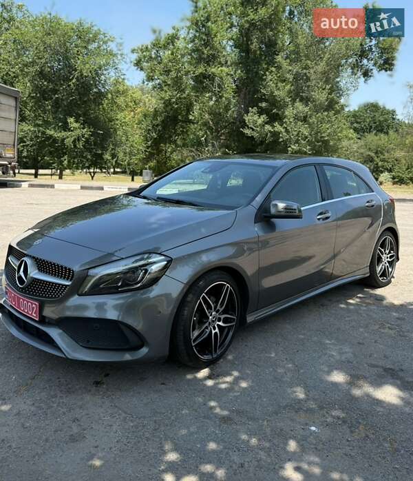 Хэтчбек Mercedes-Benz A-Class 2018 в Запорожье