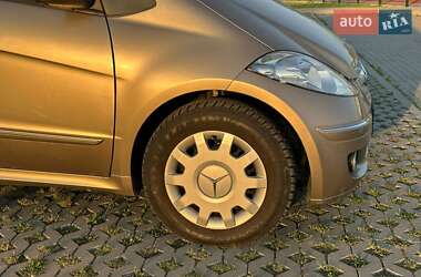 Хэтчбек Mercedes-Benz A-Class 2006 в 