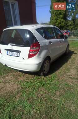 Хэтчбек Mercedes-Benz A-Class 2008 в 