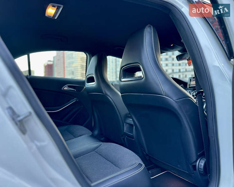 Хетчбек Mercedes-Benz A-Class 2012 в Києві