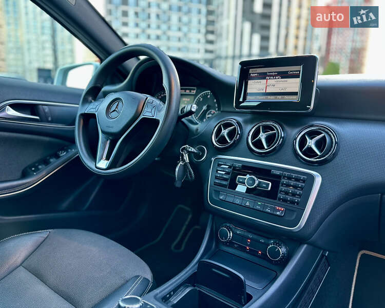 Хетчбек Mercedes-Benz A-Class 2012 в Києві