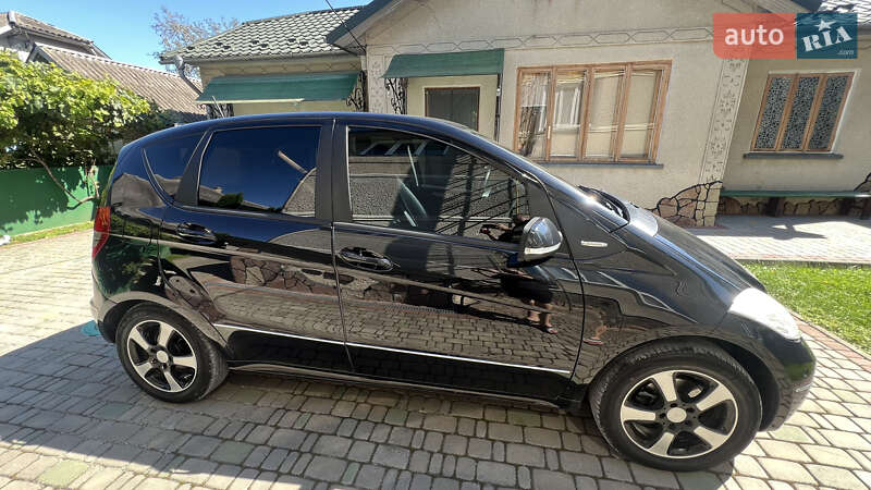 Хетчбек Mercedes-Benz A-Class 2010 в Скелі-Подільської