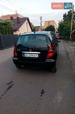 Хэтчбек Mercedes-Benz A-Class 2005 в 