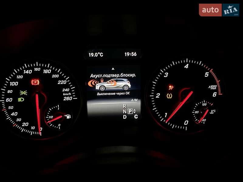 Хэтчбек Mercedes-Benz A-Class 2016 в Киеве