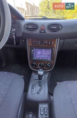 Хэтчбек Mercedes-Benz A-Class 2001 в 
