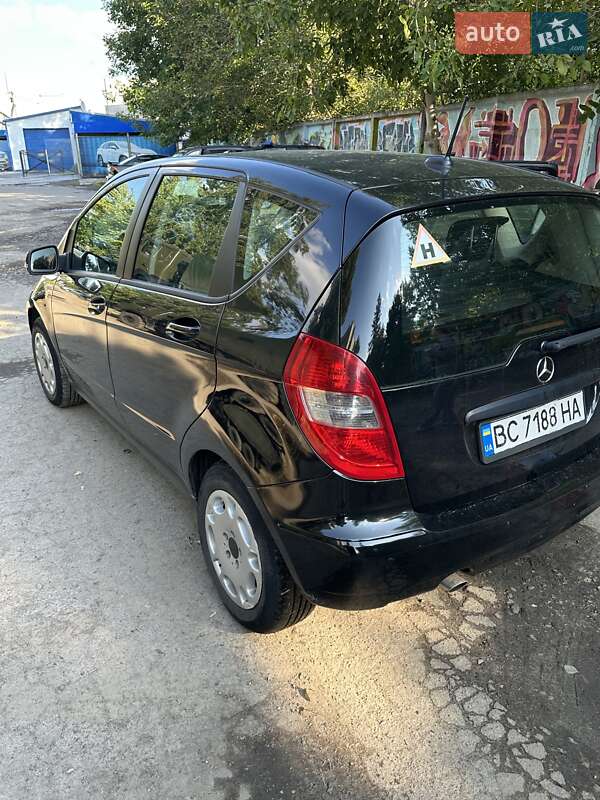 Хэтчбек Mercedes-Benz A-Class 2010 в Львове