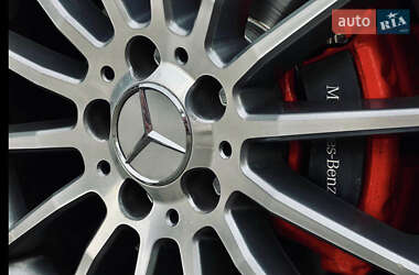 Хэтчбек Mercedes-Benz A-Class 2012 в 