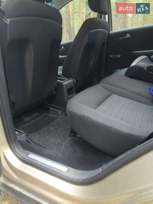 Хэтчбек Mercedes-Benz A-Class 2005 в Нетешине