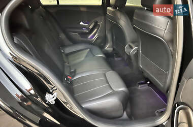 Хэтчбек Mercedes-Benz A-Class 2019 в 