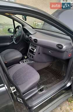 Хэтчбек Mercedes-Benz A-Class 2002 в 