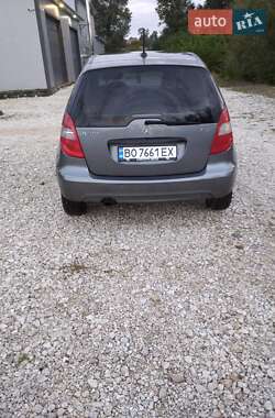 Хэтчбек Mercedes-Benz A-Class 2008 в 