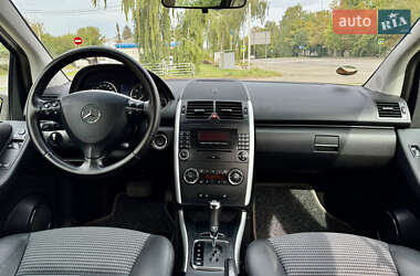 Хэтчбек Mercedes-Benz A-Class 2006 в 