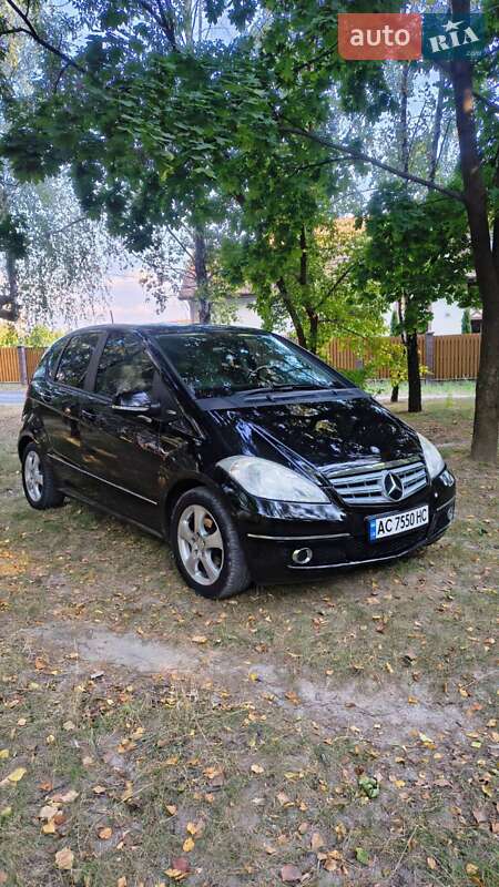 Хэтчбек Mercedes-Benz A-Class 2010 в Луцке