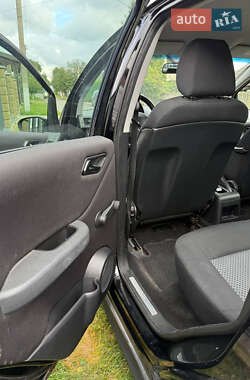 Хетчбек Mercedes-Benz A-Class 2007 в 