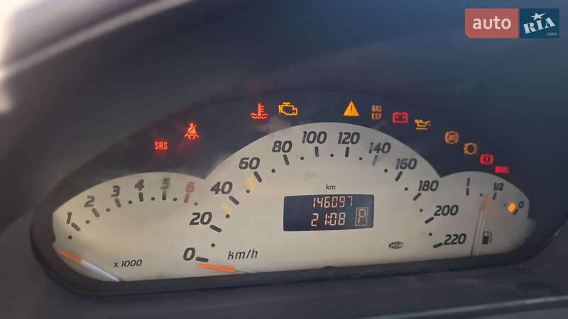 Хэтчбек Mercedes-Benz A-Class 2004 в Борисполе фото 2 Хэтчбек Mercedes-Benz A-Class 2004 в Борисполе