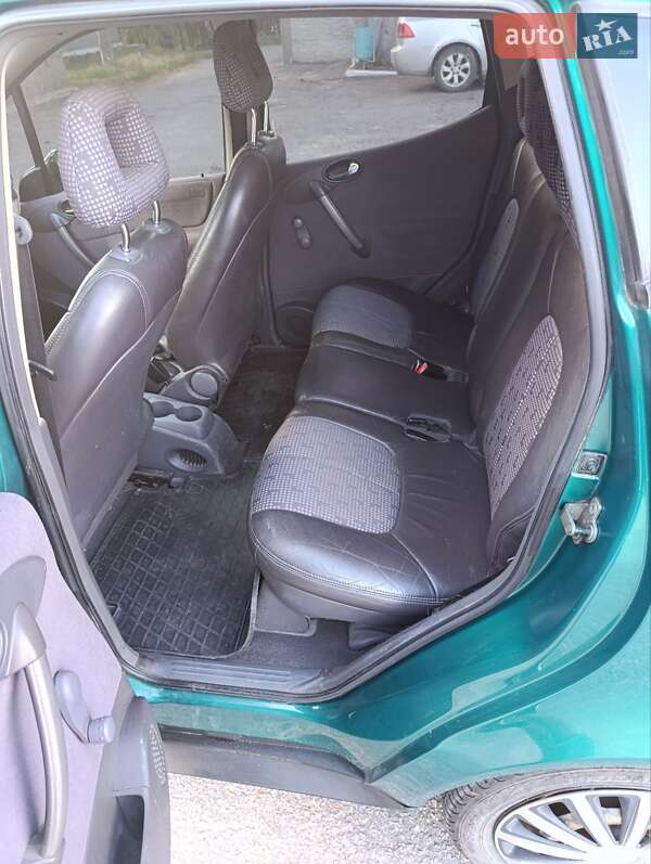 Хэтчбек Mercedes-Benz A-Class 1998 в Харькове