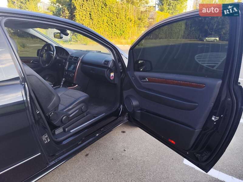 Купе Mercedes-Benz A-Class 2010 в Києві