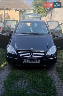 Хэтчбек Mercedes-Benz A-Class 2006 в 