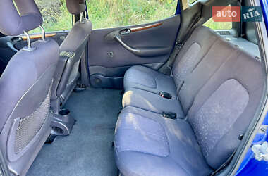 Хэтчбек Mercedes-Benz A-Class 2001 в 