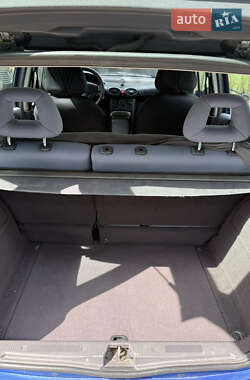 Хетчбек Mercedes-Benz A-Class 1999 в 