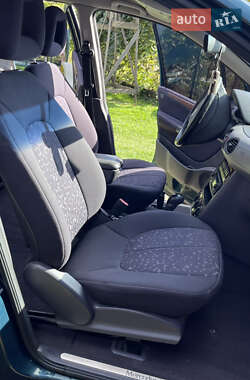 Хэтчбек Mercedes-Benz A-Class 2001 в 
