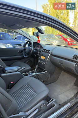 Хэтчбек Mercedes-Benz A-Class 2010 в 