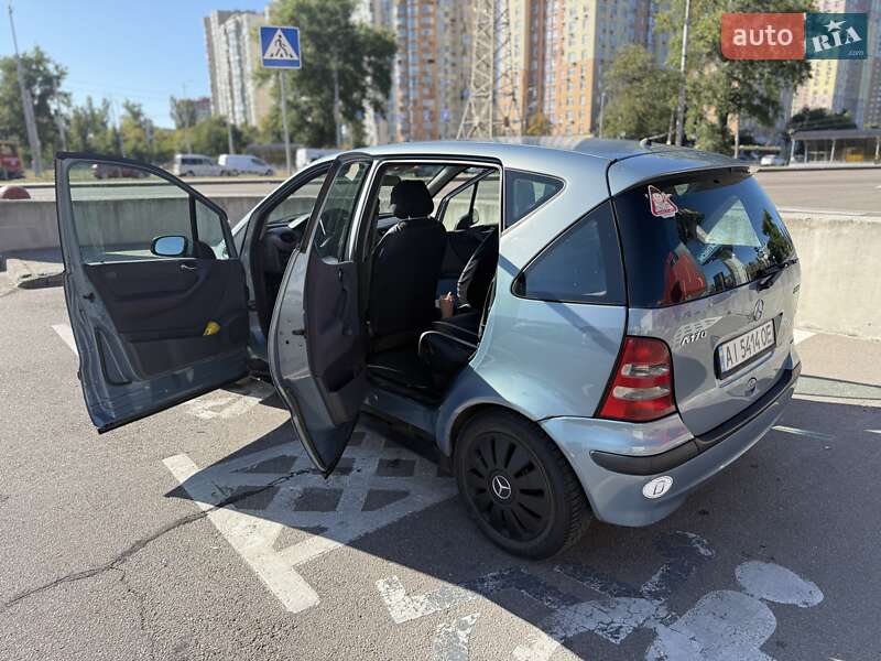 Хэтчбек Mercedes-Benz A-Class 2002 в Киеве