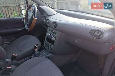 Хэтчбек Mercedes-Benz A-Class 2003 в 