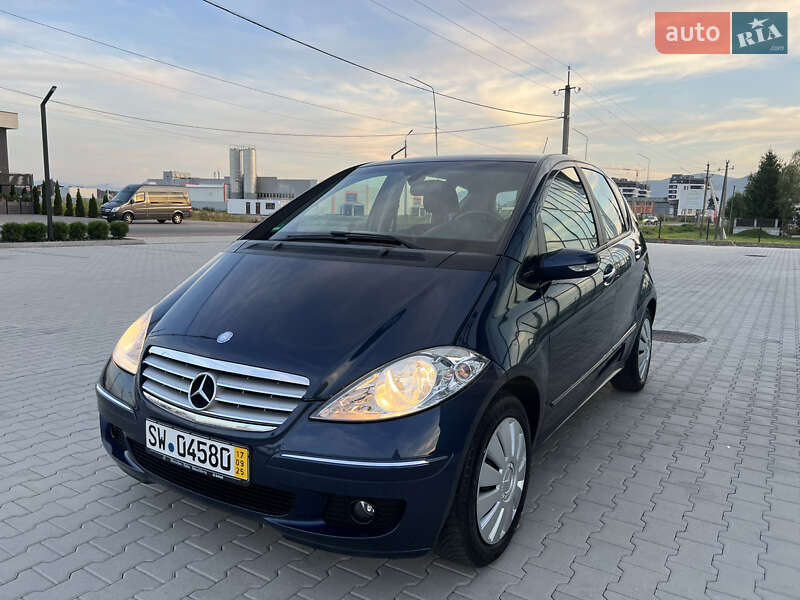 Хэтчбек Mercedes-Benz A-Class 2007 в 
