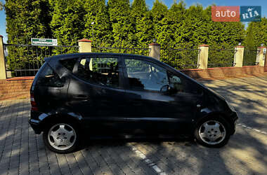 Хэтчбек Mercedes-Benz A-Class 2000 в 