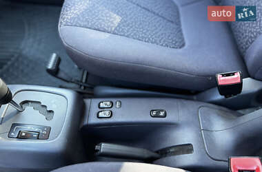 Хэтчбек Mercedes-Benz A-Class 2000 в 