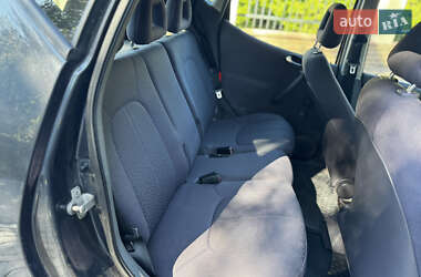 Хэтчбек Mercedes-Benz A-Class 2000 в 