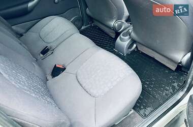 Хэтчбек Mercedes-Benz A-Class 2001 в 