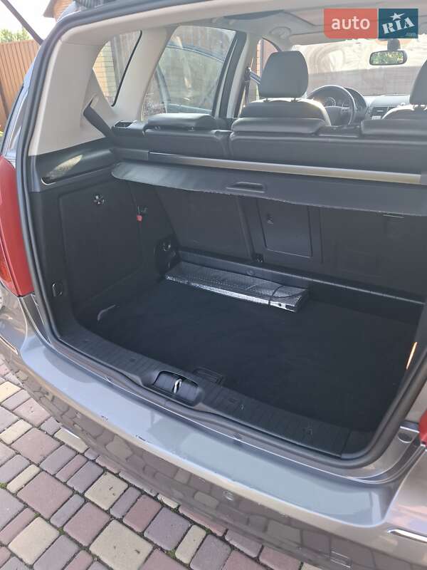 Хэтчбек Mercedes-Benz A-Class 2011 в Житомире