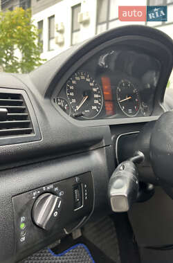 Хэтчбек Mercedes-Benz A-Class 2005 в 