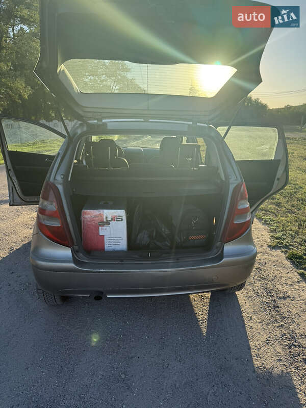 Хэтчбек Mercedes-Benz A-Class 2005 в Першотравенске