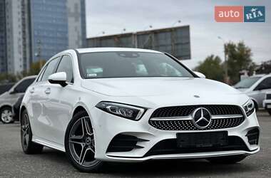 Хэтчбек Mercedes-Benz A-Class 2021 в 