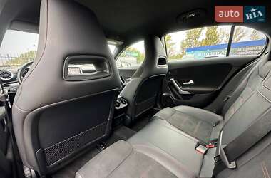 Хэтчбек Mercedes-Benz A-Class 2021 в 