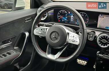 Хэтчбек Mercedes-Benz A-Class 2021 в 