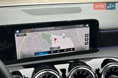 Хэтчбек Mercedes-Benz A-Class 2021 в 