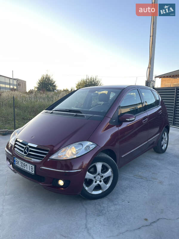 Хэтчбек Mercedes-Benz A-Class 2007 в 