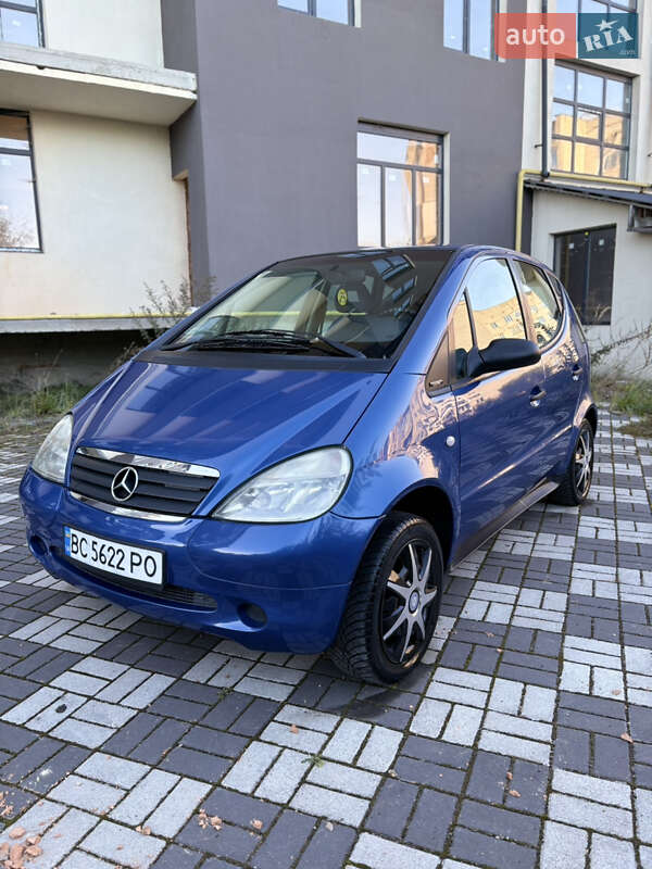 Хэтчбек Mercedes-Benz A-Class 2000 в Буске