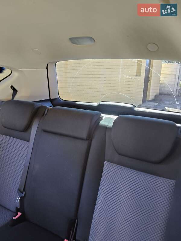 Хэтчбек Mercedes-Benz A-Class 2006 в Полонном фото 2 Хэтчбек Mercedes-Benz A-Class 2006 в Полонном