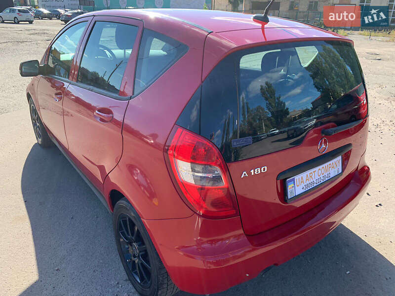 Хэтчбек Mercedes-Benz A-Class 2010 в Киеве фото 11 Хэтчбек Mercedes-Benz A-Class 2010 в Киеве