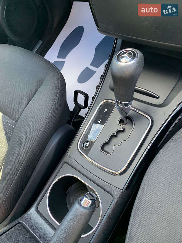 Хэтчбек Mercedes-Benz A-Class 2010 в Киеве фото 28 Хэтчбек Mercedes-Benz A-Class 2010 в Киеве